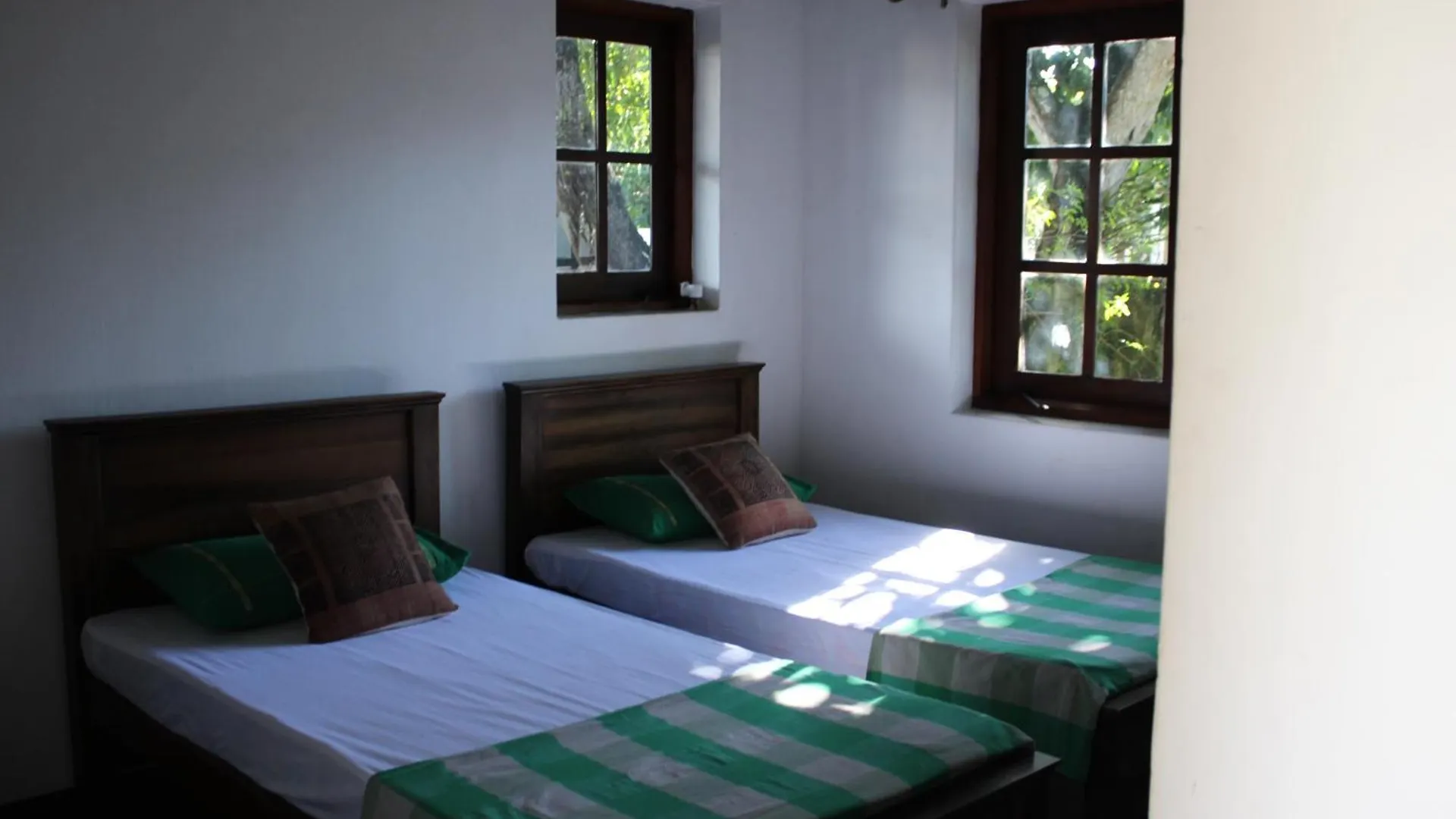 Olideb Gedara Hotel Negombo